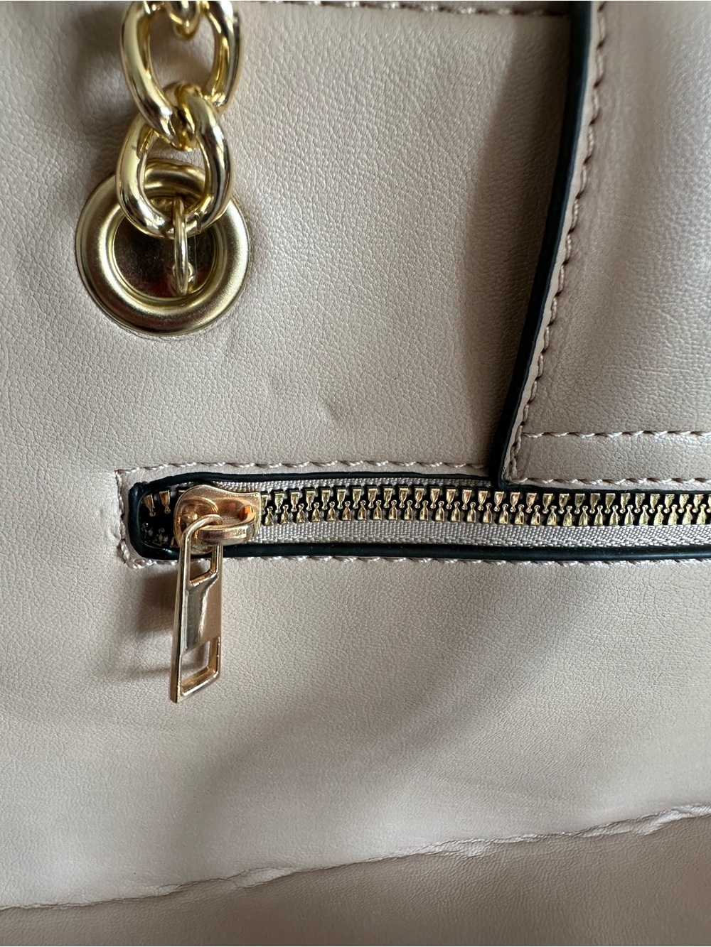 Ardene Taupe Quilted Shoulder Bag with Gold Chain and Floral Scarf - Picture 7 of 15